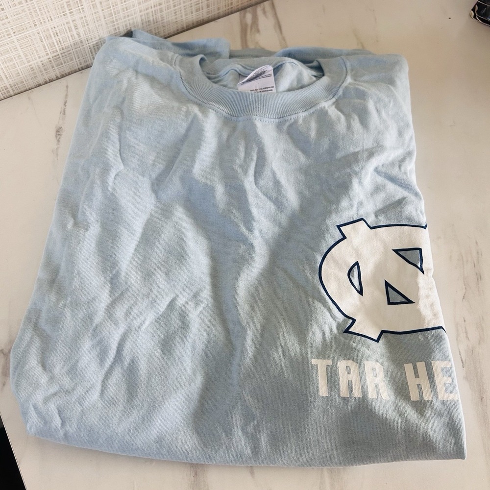 UNC North Carolina Tarheels T-Shirt Large Licensed Collegiate Long Sleeves CCC - Picture 6 of 14